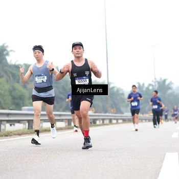 Runner Photo 7391350
