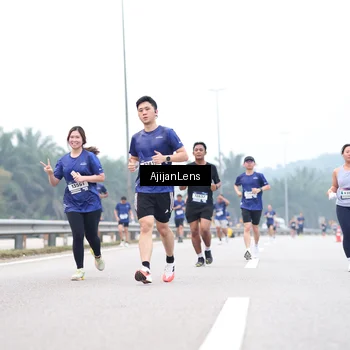 Runner Photo 7391355