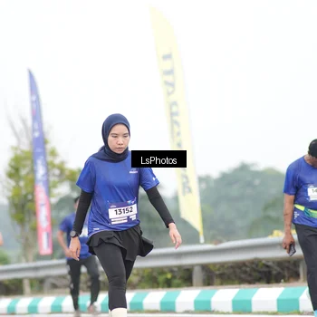 Runner Photo 7391357