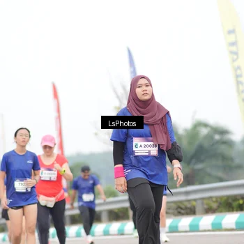 Runner Photo 7391375