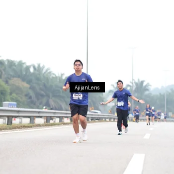 Runner Photo 7391403