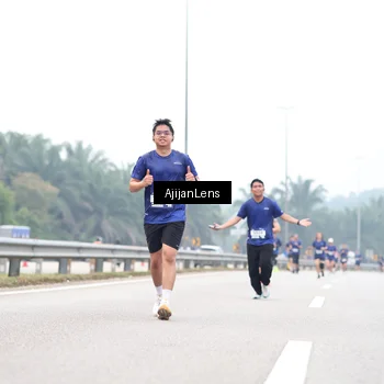 Runner Photo 7391422
