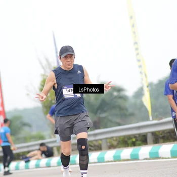 Runner Photo 7391444