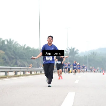 Runner Photo 7391466