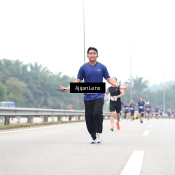Runner Photo 7391505