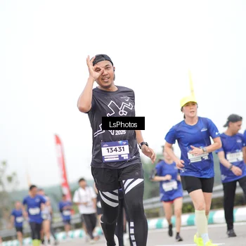 Runner Photo 7391601