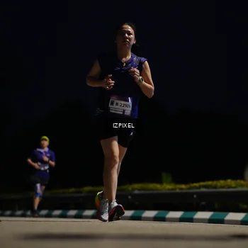 Runner Photo 7391667
