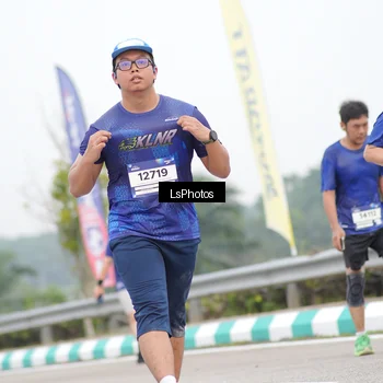 Runner Photo 7391685