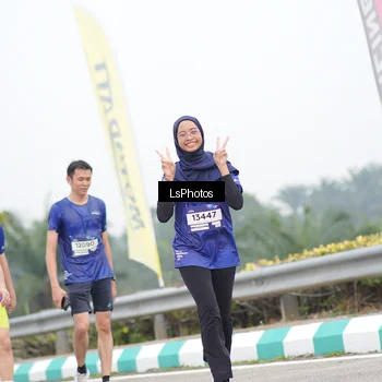 Runner Photo 7391703