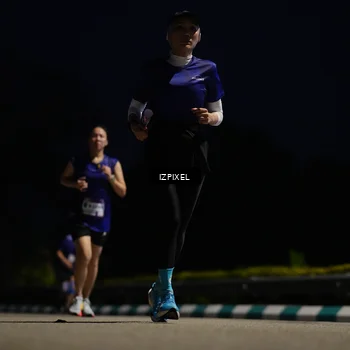 Runner Photo 7391711