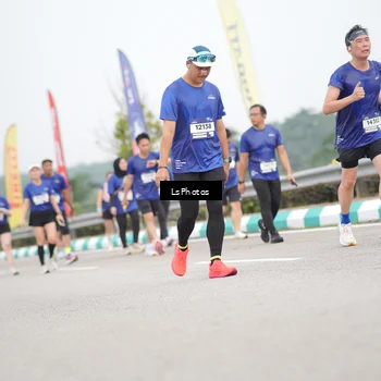 Runner Photo 7391764