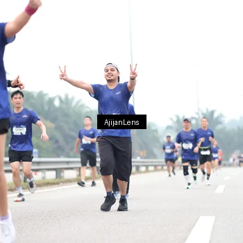 Runner Photo 7391766