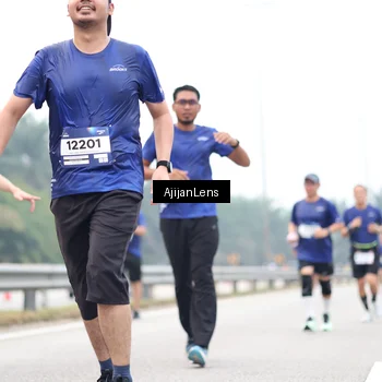 Runner Photo 7391783