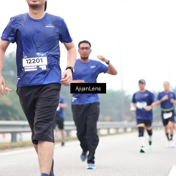 Runner Photo 7391816