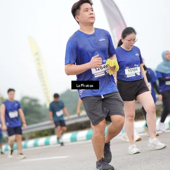 Runner Photo 7391850