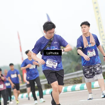 Runner Photo 7391869