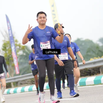 Runner Photo 7391906