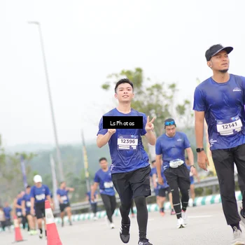 Runner Photo 7391938
