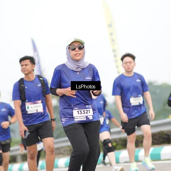 Runner Photo 7391970