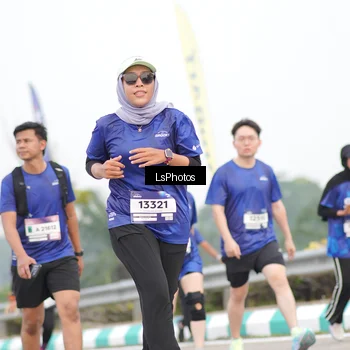 Runner Photo 7391974