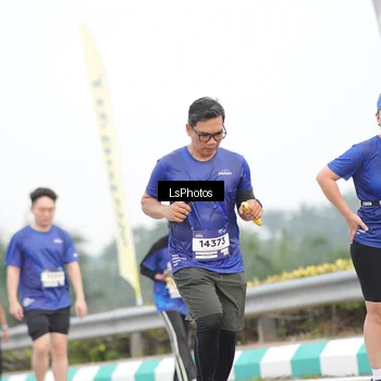Runner Photo 7391985