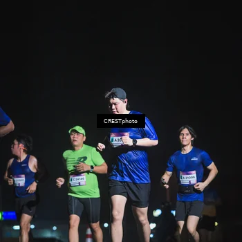 Runner Photo 7391990