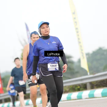 Runner Photo 7391993