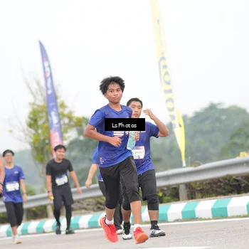 Runner Photo 7392012