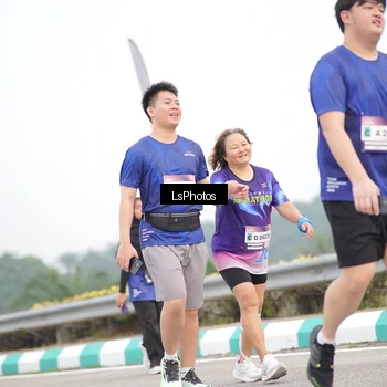 Runner Photo 7392042