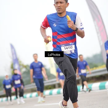 Runner Photo 7392068
