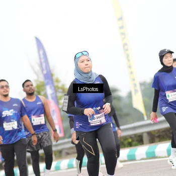 Runner Photo 7392072