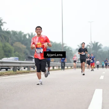Runner Photo 7392094