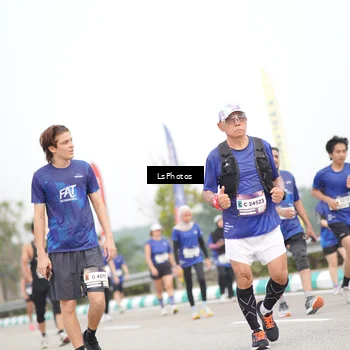 Runner Photo 7392115