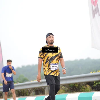 Runner Photo 7392116