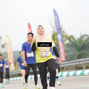 Runner Photo 7392130