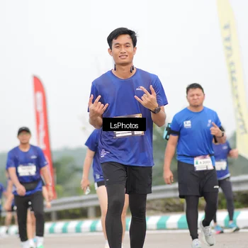 Runner Photo 7392135