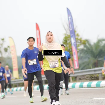 Runner Photo 7392136