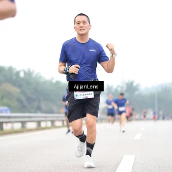 Runner Photo 7392147