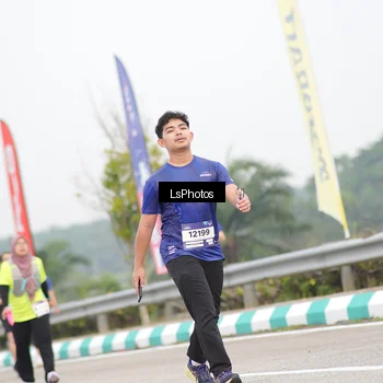 Runner Photo 7392154