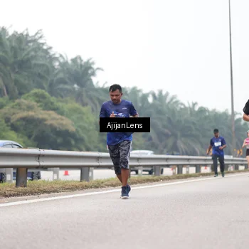 Runner Photo 7392187