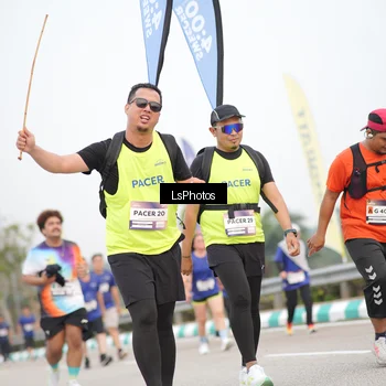Runner Photo 7392224