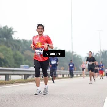 Runner Photo 7392322