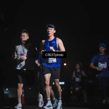 Runner Photo 7392356