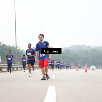Runner Photo 7392368