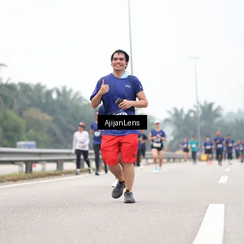 Runner Photo 7392397