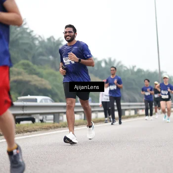 Runner Photo 7392409