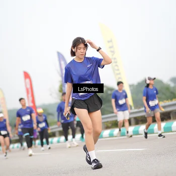 Runner Photo 7392420