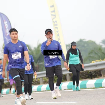 Runner Photo 7392421