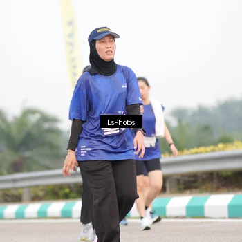Runner Photo 7392430