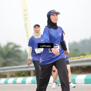 Runner Photo 7392434